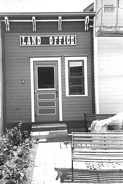 Replica of land office in Gregory